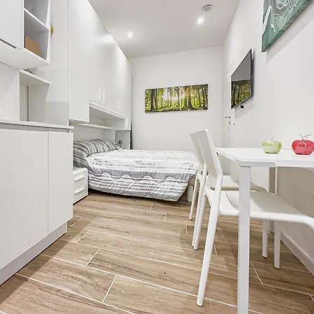 Emilia House Apartment *